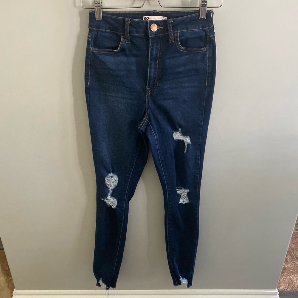 SO Ultimate Women’s Distresses Denim jeans Super High Rise jeggings size 5/27W